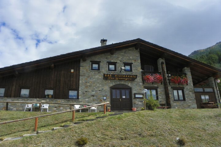 Exterior Photo