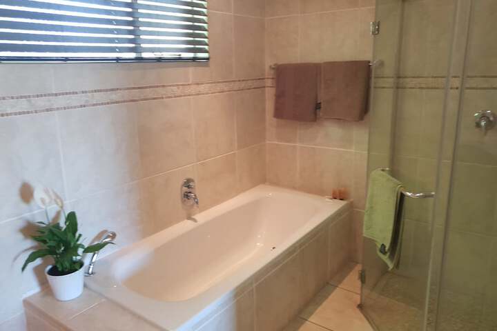 Room 15 of 19