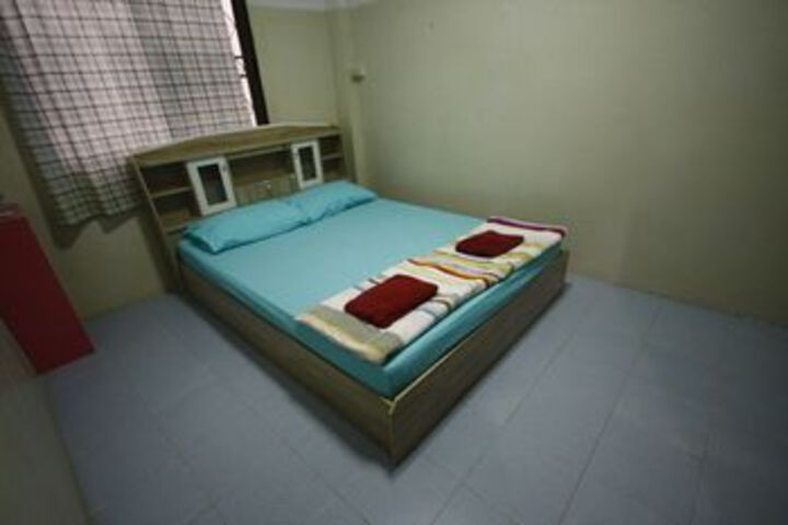 Room 18 of 47