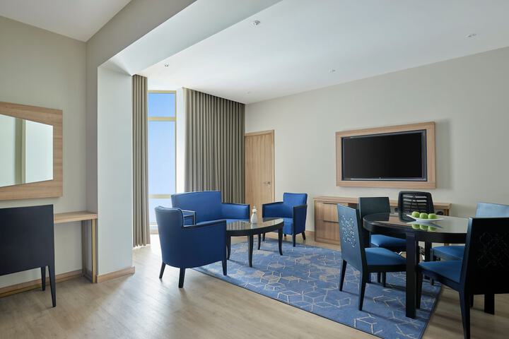 Room 9 of 31