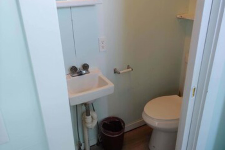 Room 3 of 19