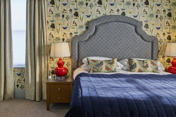 Room 25 of 62