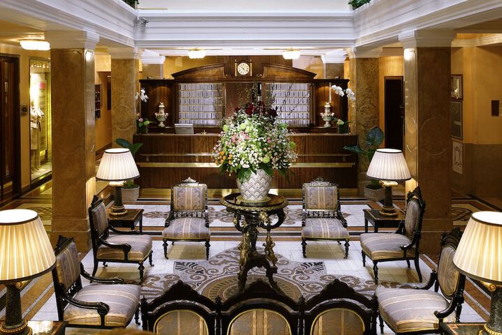 Lobby Photo