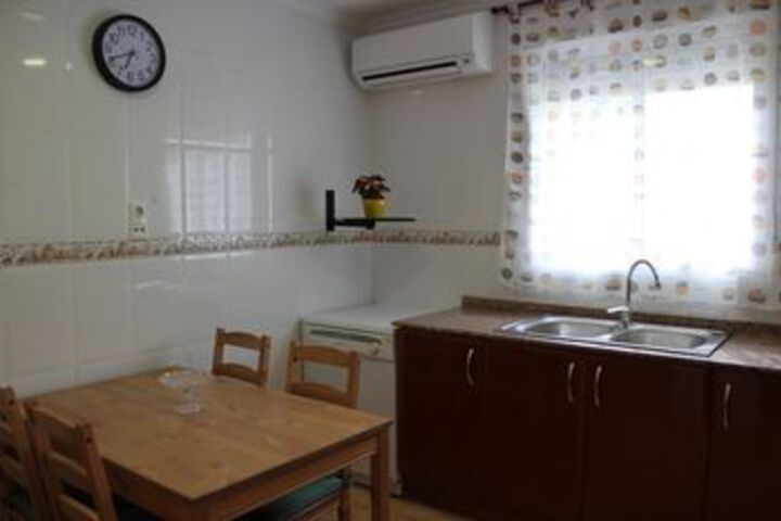Room 8 of 17