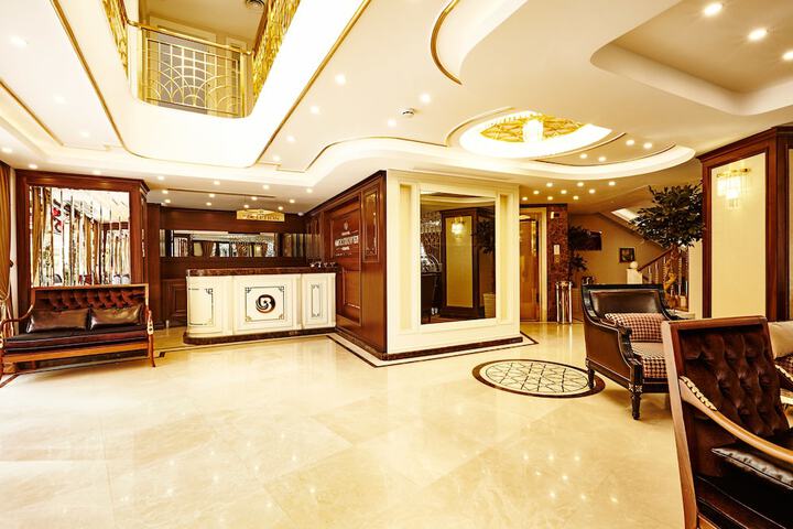 Lobby Entry