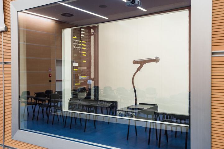 Business Center 36 of 47