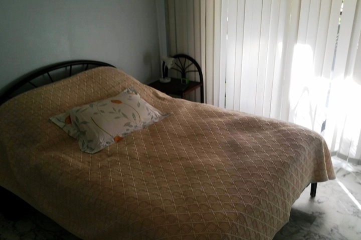 Room 30 of 62
