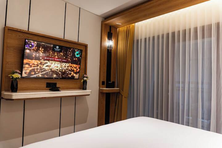 Room 56 of 235