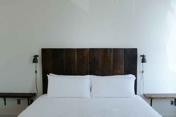 Room 13 of 92