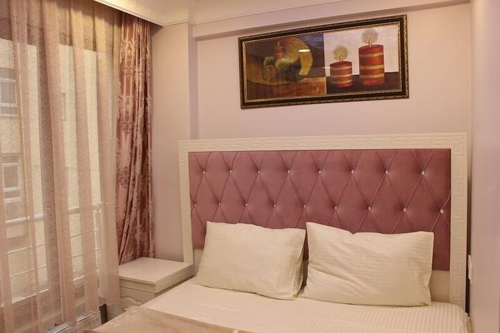 Room 5 of 29