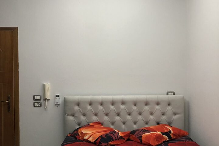 Room 5 of 20