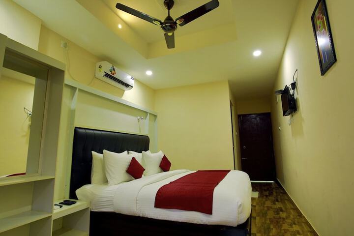 Room 10 of 35