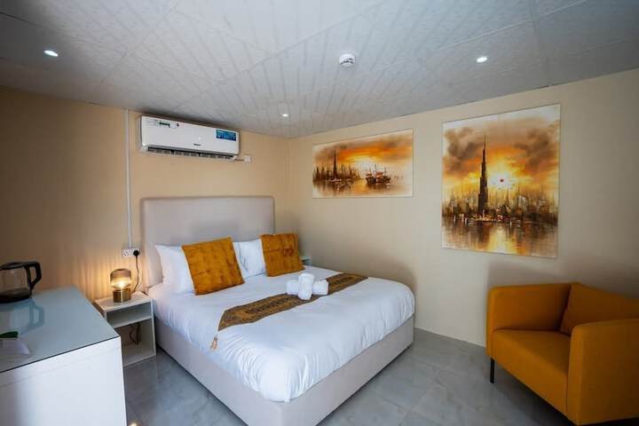 Room 3 of 26