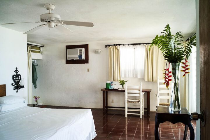 Room 19 of 71