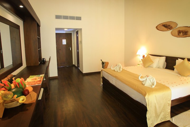 Room 5 of 94