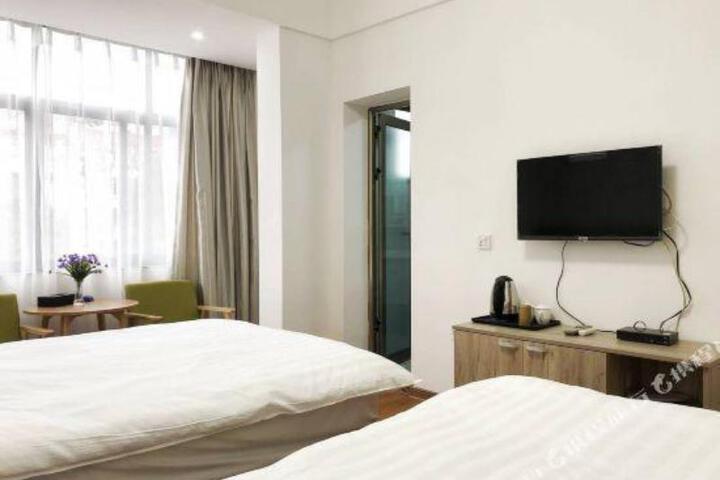 Baixin Hotel