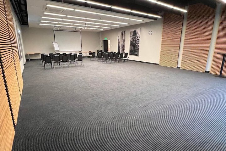 Meeting 44 of 56