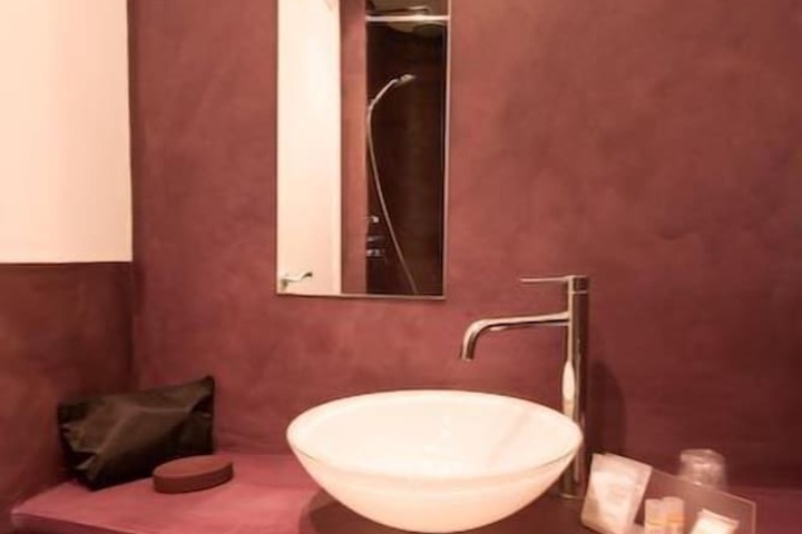 Clean Restrooms