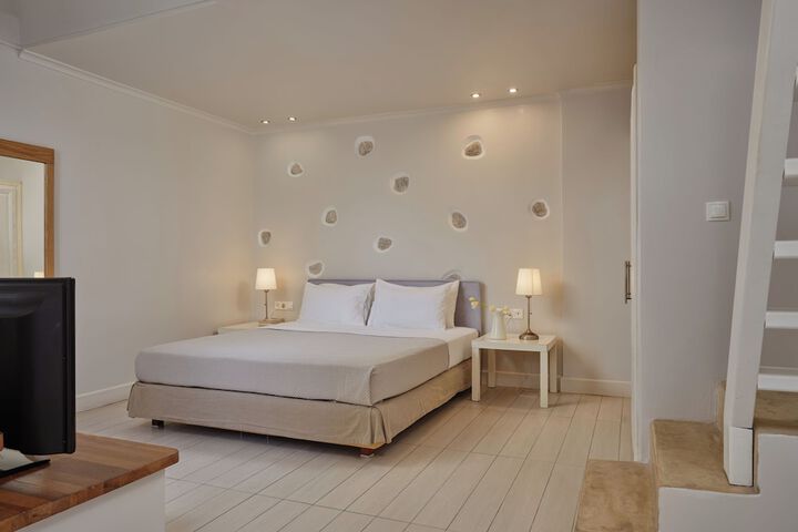 Room 41 of 94