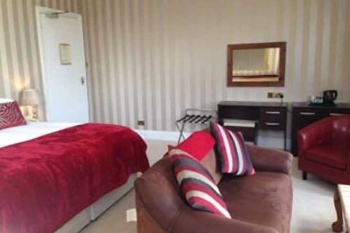 Room 44 of 67