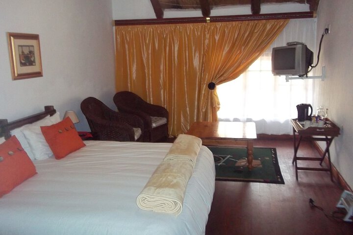 Room 7 of 80