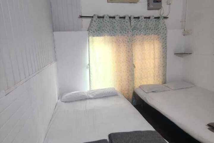 Room 19 of 31