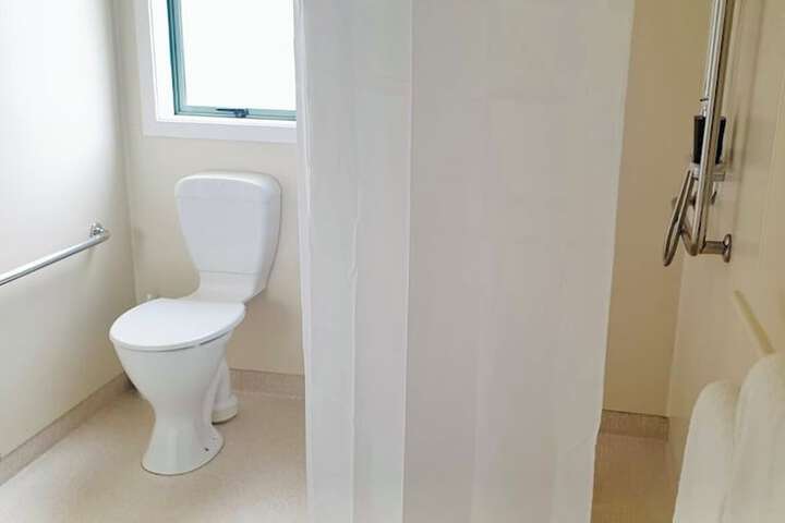 Room 40 of 65