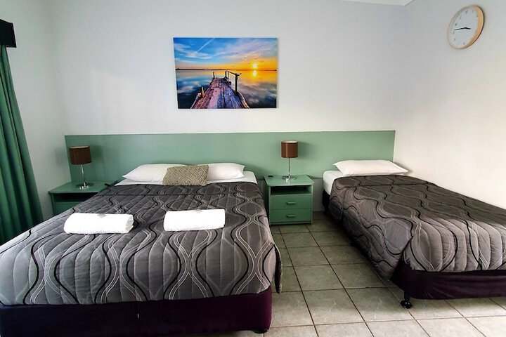 Room 14 of 49
