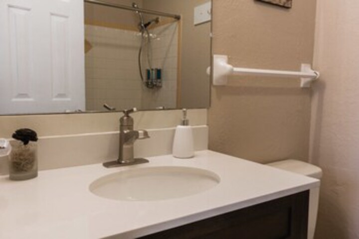 Room 3 of 26