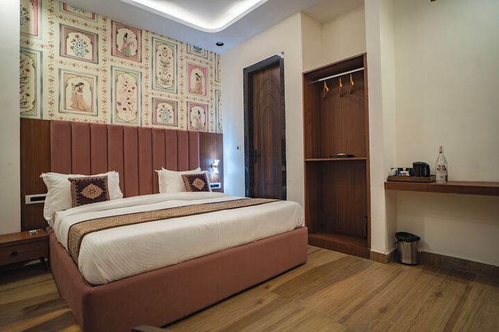 Room 19 of 57