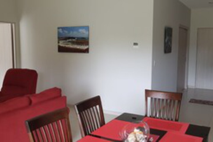 Room 13 of 25