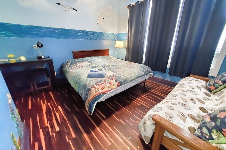 Room 11 of 46