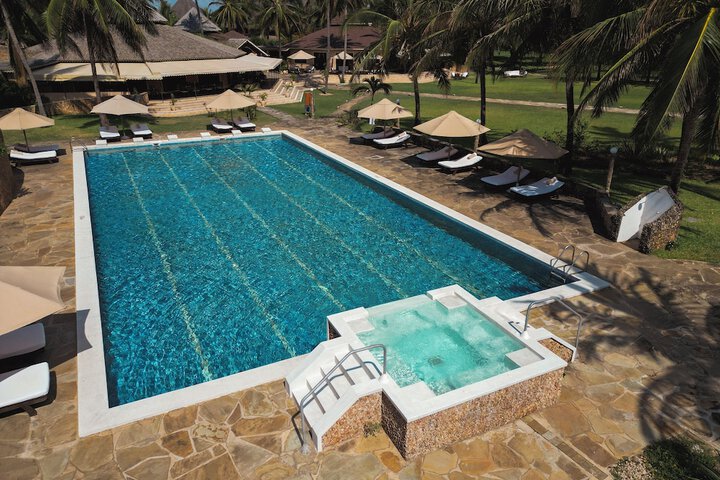 Pool 72 of 143