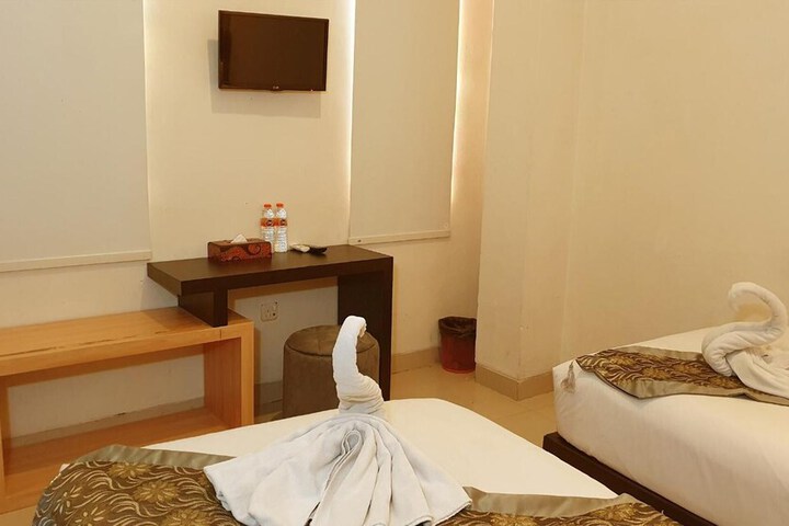 Room 20 of 53