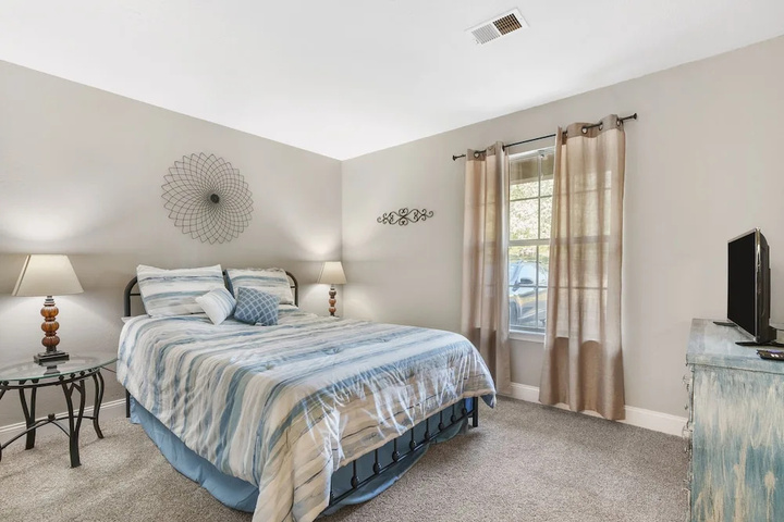 Room 3 of 14