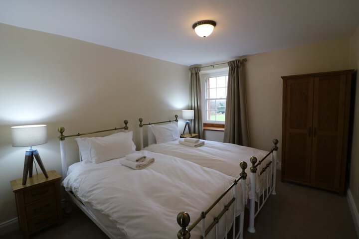 Room 16 of 46