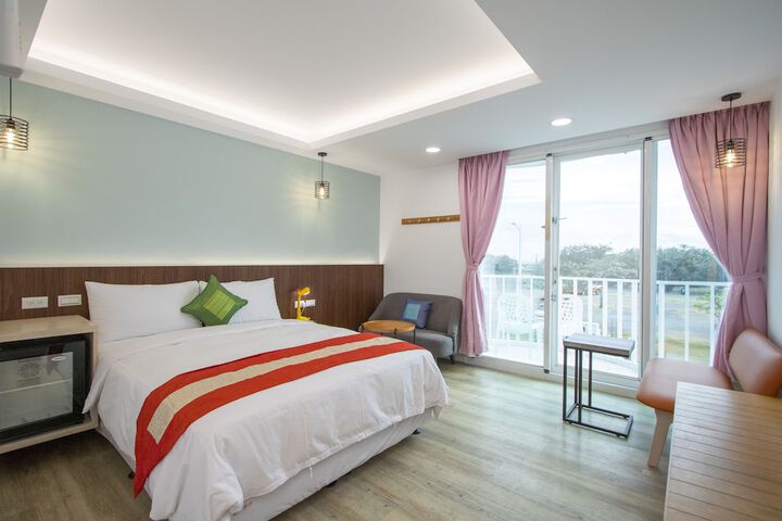 Room 3 of 19
