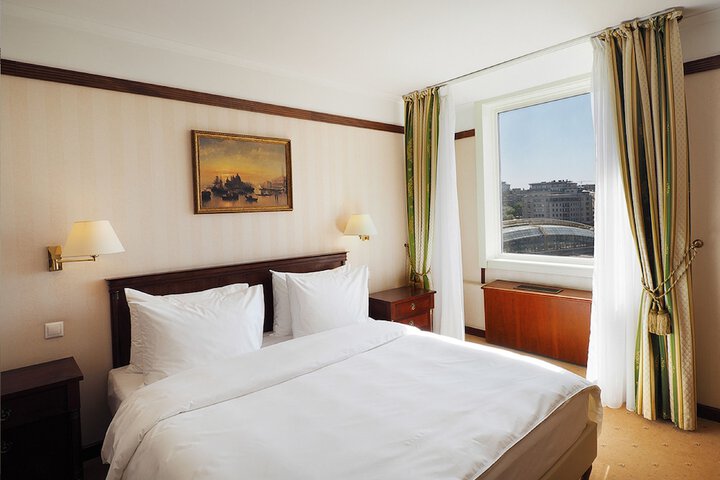 Room 20 of 217