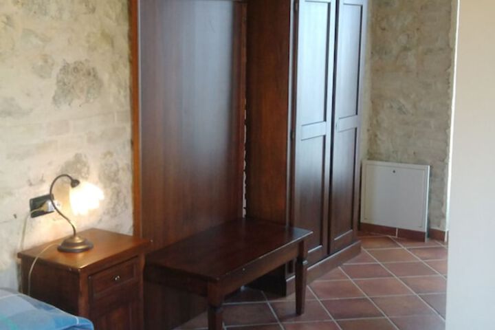Room 9 of 52