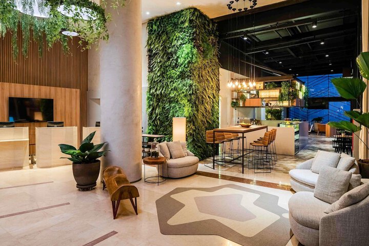 Hotel 121 of 127