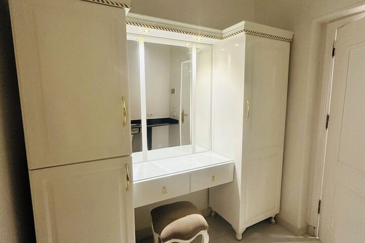 Room 15 of 82