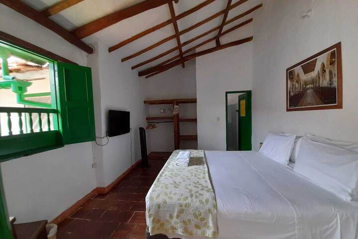 Room 3 of 30