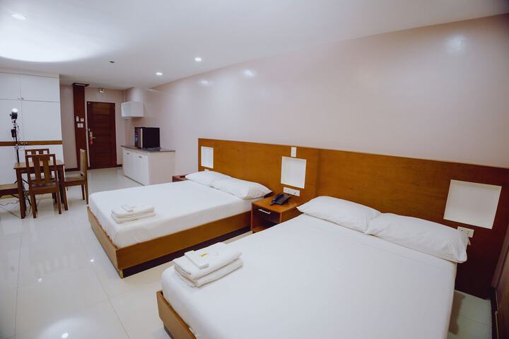 Room 14 of 29