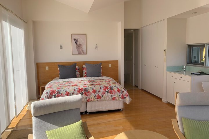 Room 12 of 35