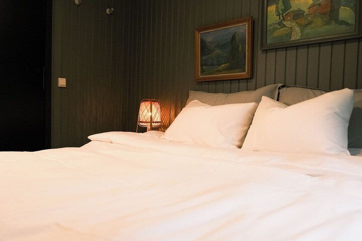 Room 7 of 35