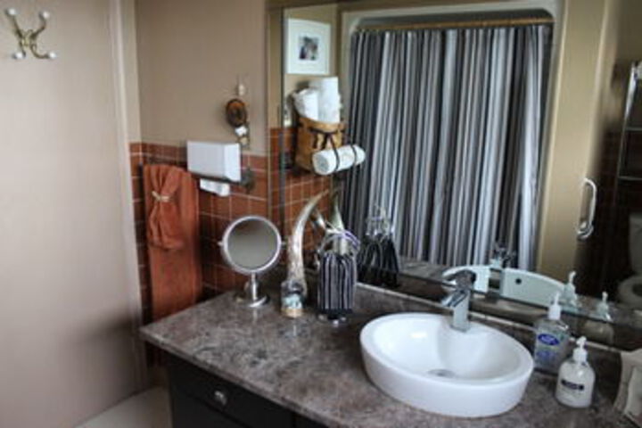 Room 4 of 26