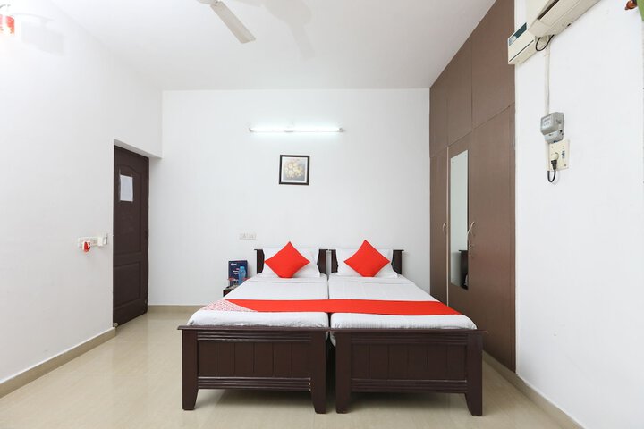 Room 5 of 22