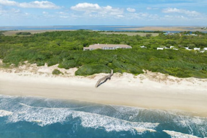 Beach/ocean view