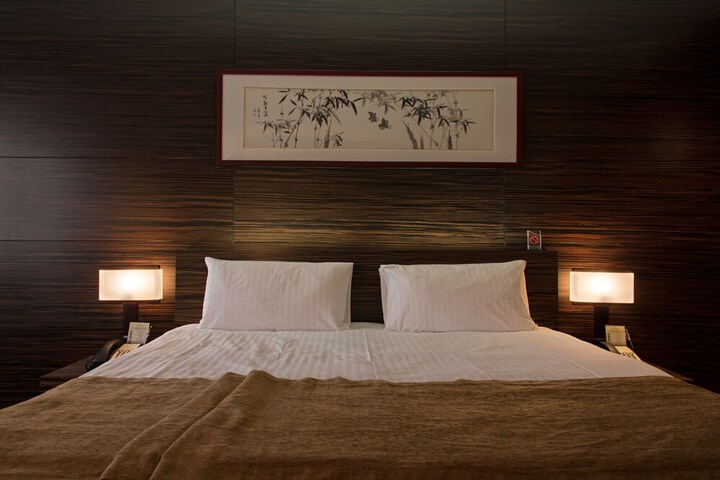 Room 14 of 39