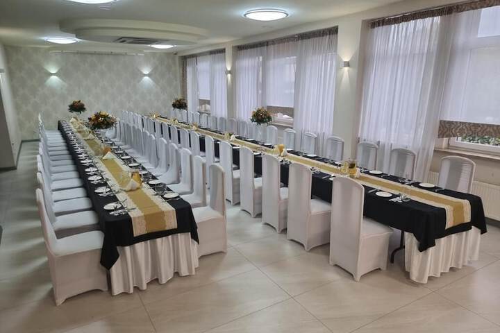 Room 48 of 62